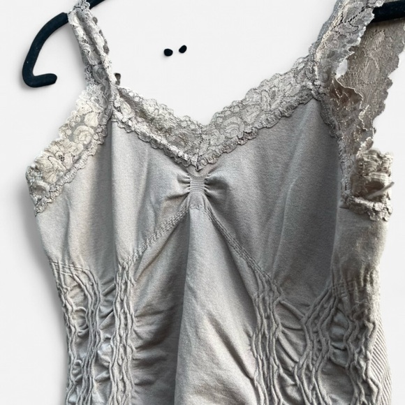 Elegant Khaki Lace Trim Camisole - Picture 2 of 3